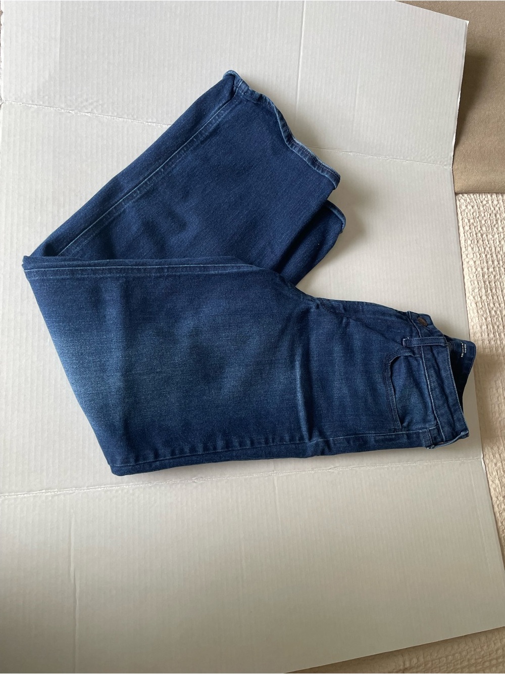 Women’s wide leg Dark Denim Jeans